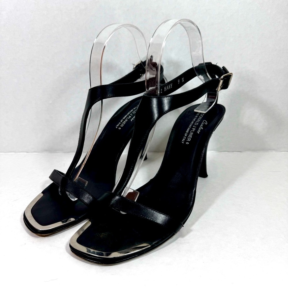 Donald J Pliner Black Leather Strappy T-strap heels Made in Italy Size 9N narrow